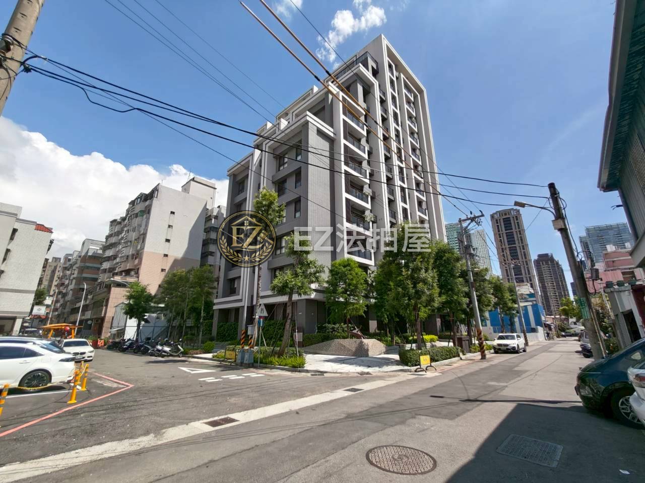西屯『親家河南道』邊間三房平車照片